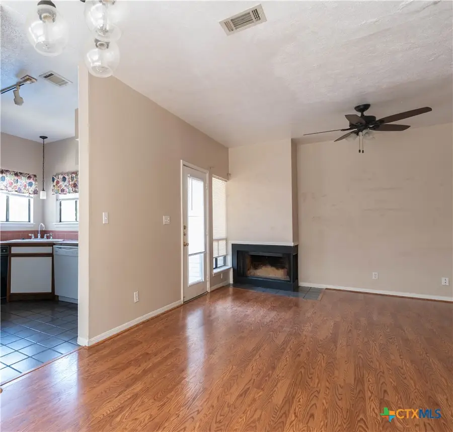 310 Pat Garrison Street #8, San Marcos, TX 78666 - #3