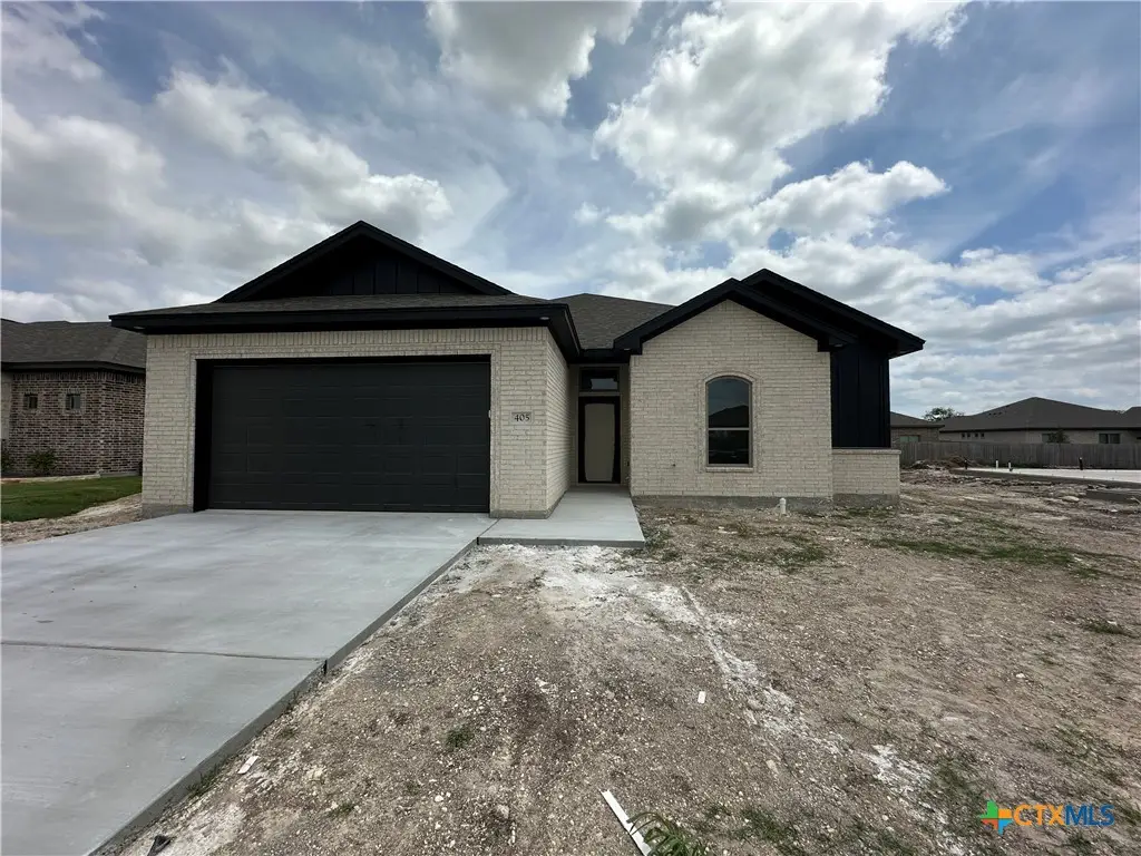 405 Magnolia, Troy, TX 76579 - #1