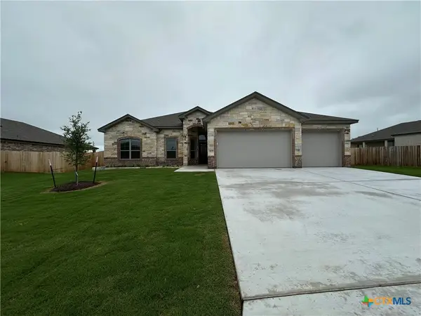 132 Lasso Loop, Lorena, TX 76655