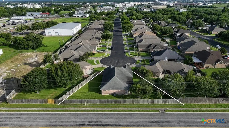 127 Tradewind Drive, Victoria, TX 77904 - #2