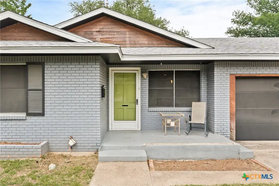 1406 N Penelope Street, Belton, TX 76513 - #3