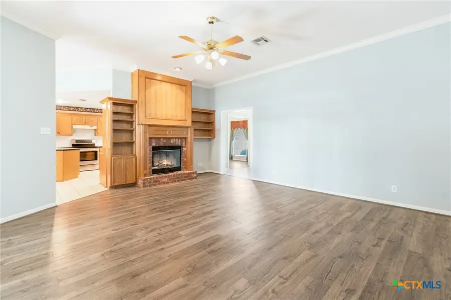1806 Chisholm Trail, Salado, TX 76571 - #3