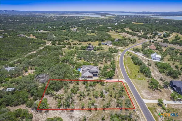 1552 Lake Ridge Boulevard, Canyon Lake, TX 78133
