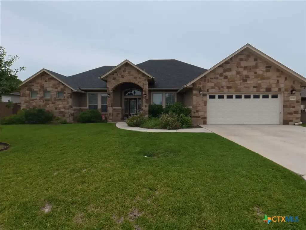 1132 Creekside Pond Road, Seguin, TX 78155 - #1