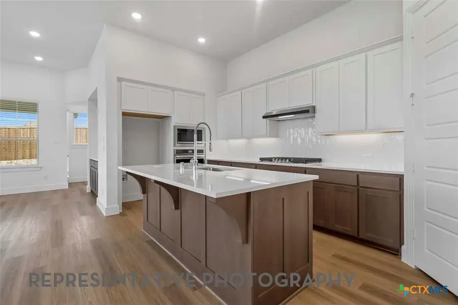 2525 High Ground, San Antonio, TX 78245 - #2
