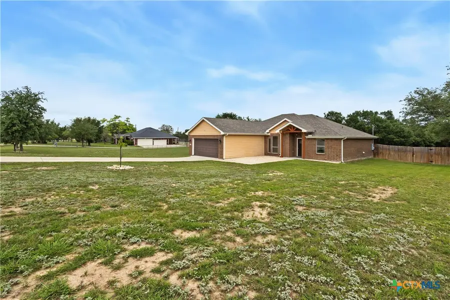 301 Sunrise Hills, Lampasas, TX 76550 - #3