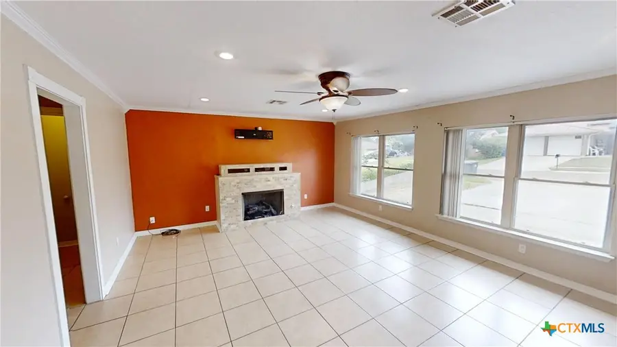924 Holly Street, Copperas Cove, TX 76522 - #3