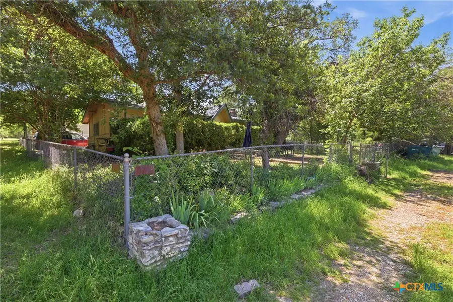 15 S Cliffwood Circle, Belton, TX 76513 - #2