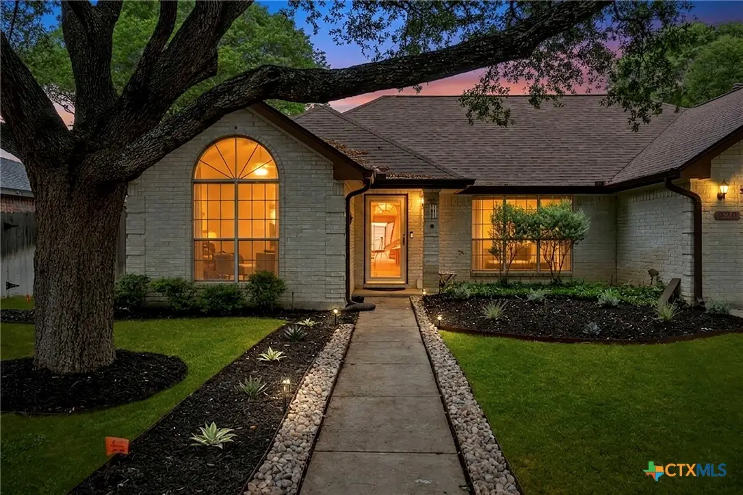 920 Queens Drive, New Braunfels, TX 78130 - #1