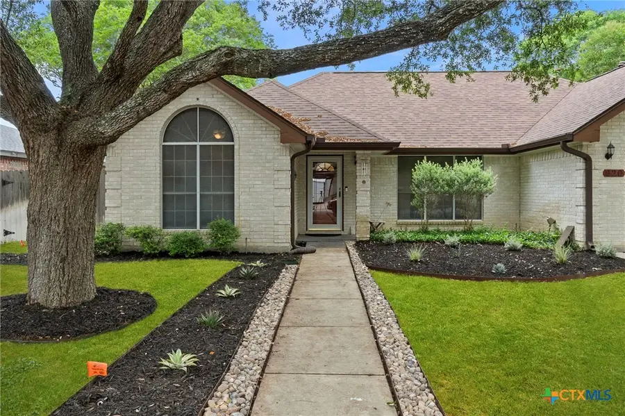 920 Queens Drive, New Braunfels, TX 78130 - #2