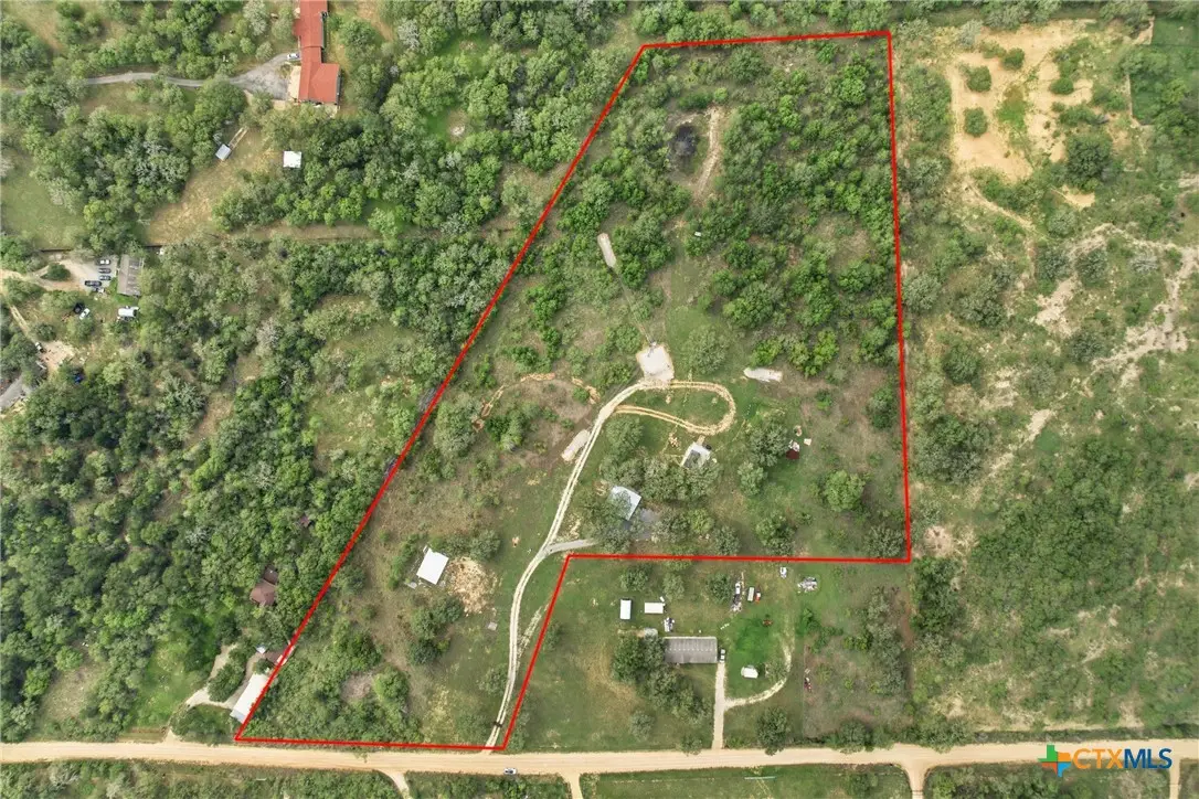 266 Catfish Lane, Lockhart, TX 78644 - #1