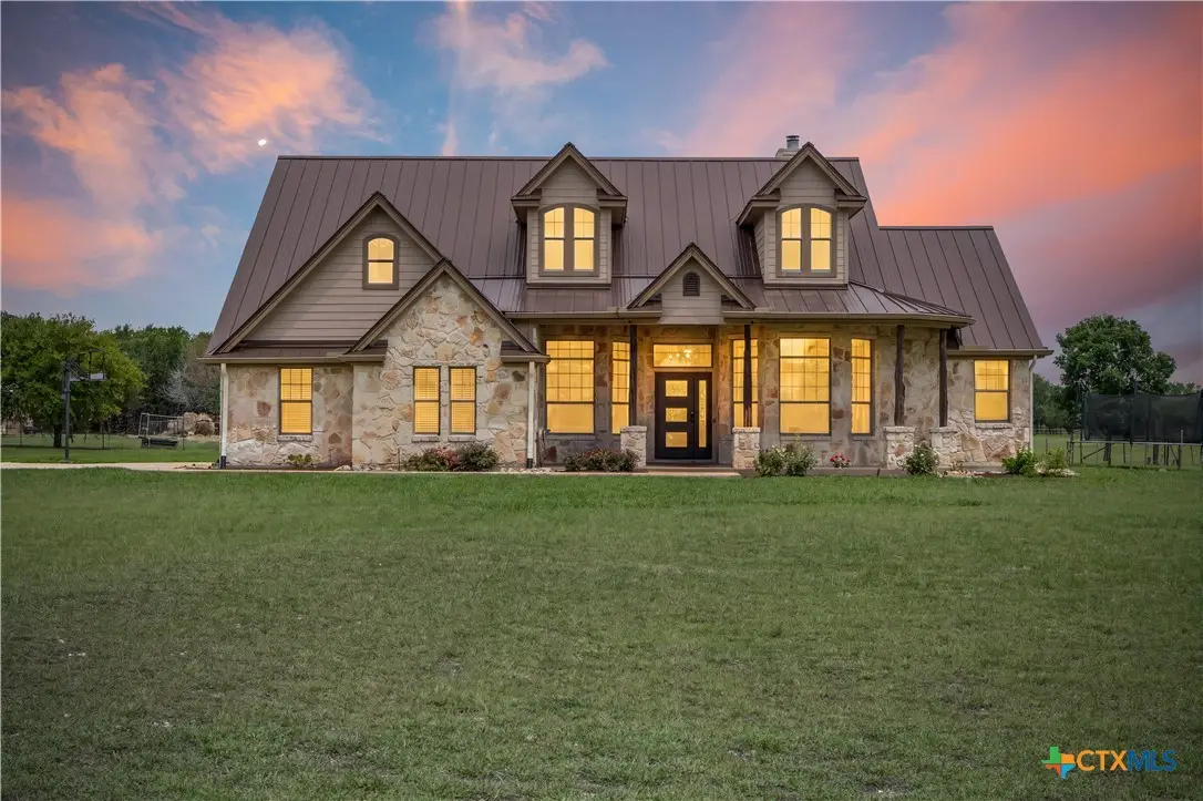 140 N Encino Crossing, Liberty Hill, TX 78642 - #1