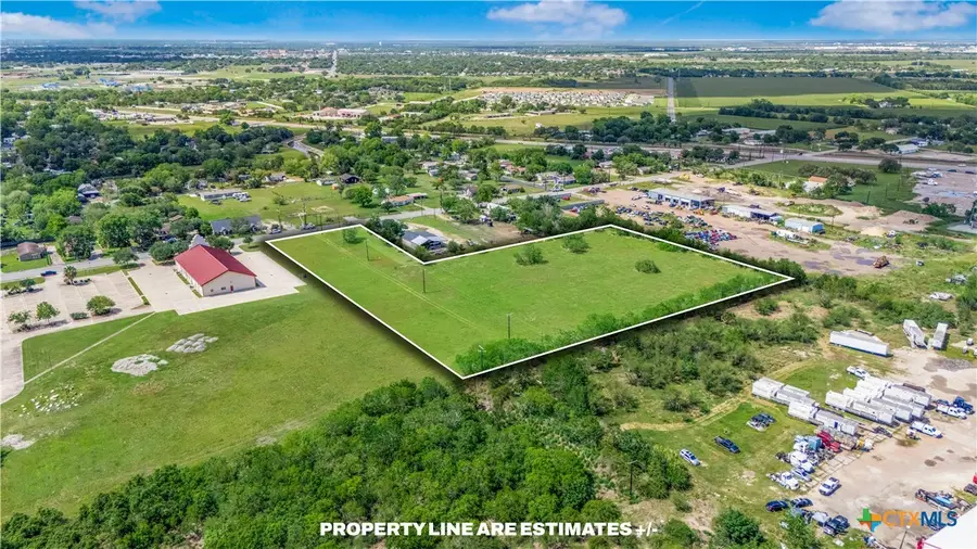 2901 Pleasant Green Drive, Victoria, TX 77901 - #2