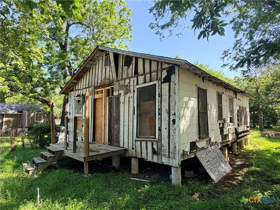 207 Herndon Street, San Marcos, TX 78666 - #2