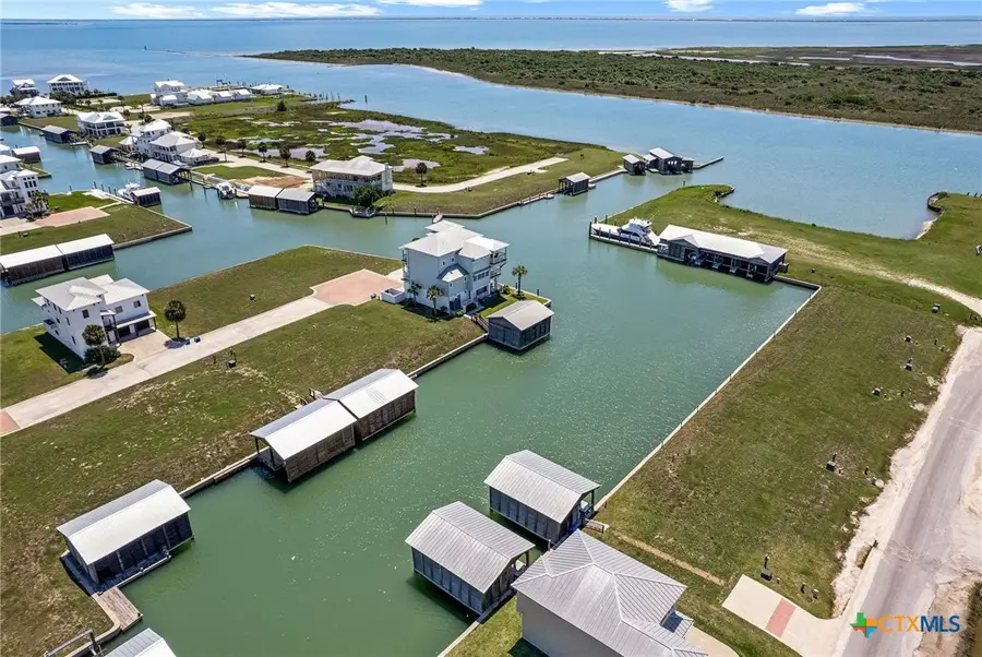 509 S 7th Street, Port Oconnor, TX 77982 - #3