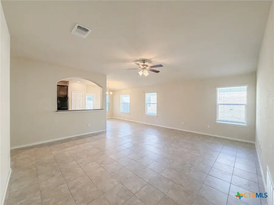 6328 Dorothy Muree Drive, Temple, TX 76502 - #2