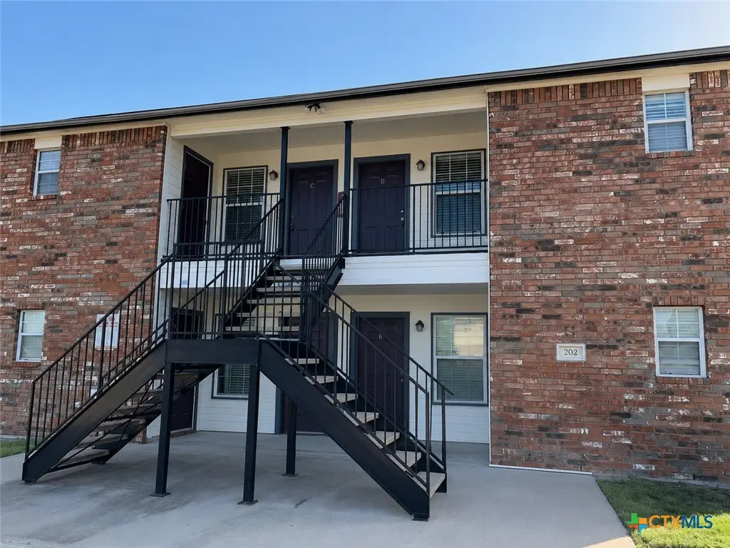 202 W Truman Avenue, Copperas Cove, TX 76522 - #1