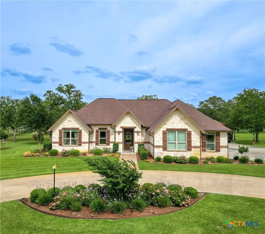 173 County Road 131a, Hallettsville, TX 77964 - #2