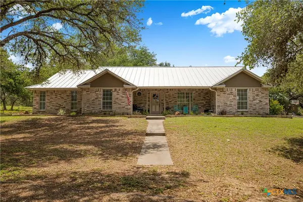 3182 Live Oak Road, Cuero, TX 77954
