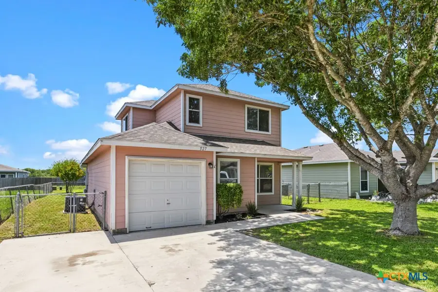 527 Roosevelt Drive, Seguin, TX 78155 - #3