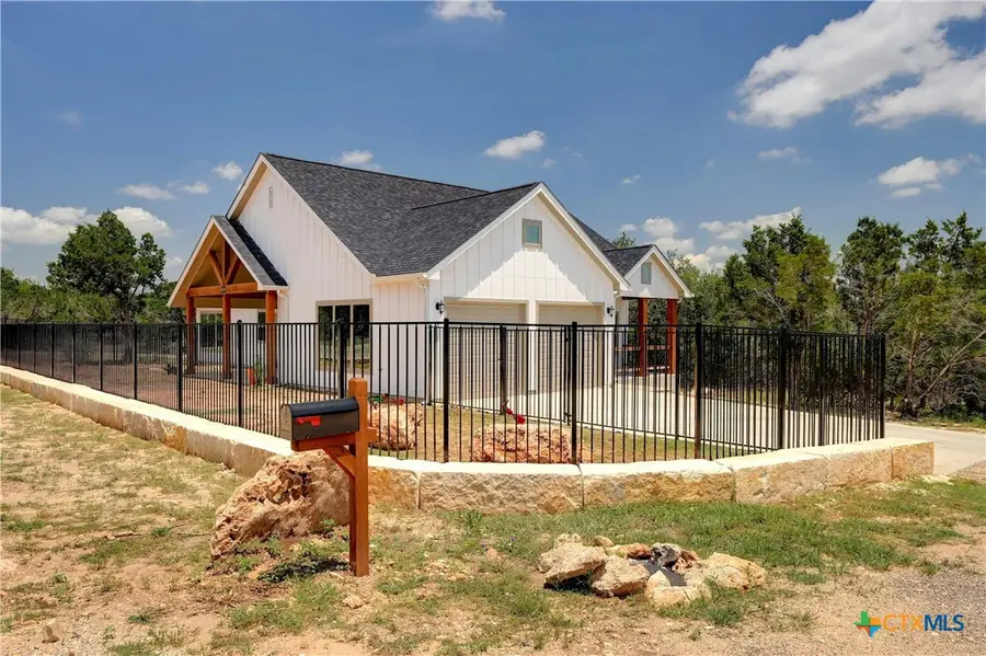 2 Cherokee Trail, Wimberley, TX 78676 - #2