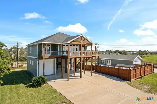 165 Whooping Crane Street, Port O'Connor, TX 77982