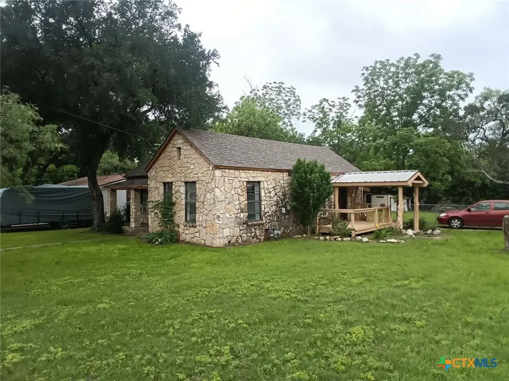 308 N Ridge Street, Lampasas, TX 76550 - #1