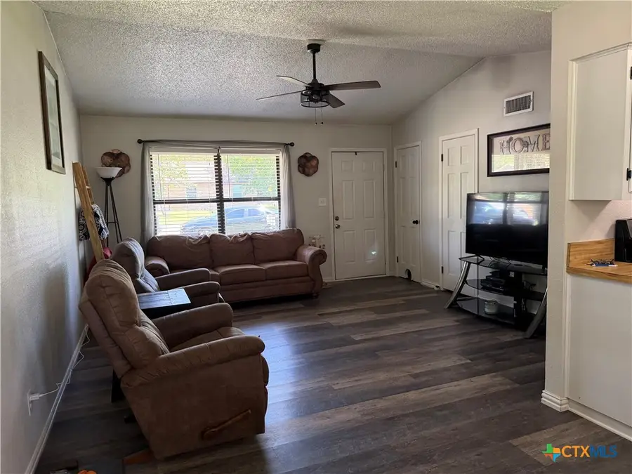 3414 Jewell Drive, Gatesville, TX 76528 - #3
