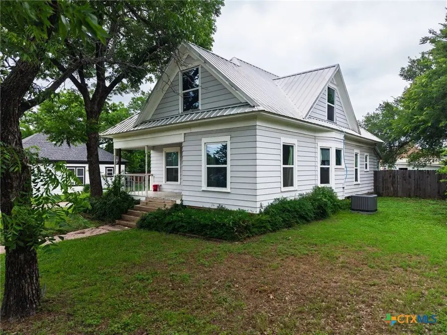 1312 E Leon Street, Gatesville, TX 76528 - #3
