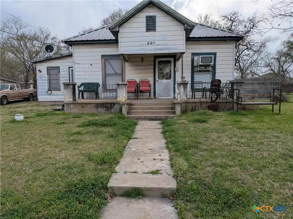 602 Andrews Street, Gatesville, TX 76528 - #1