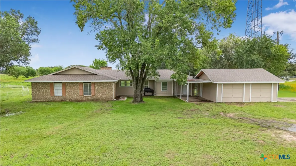 2631 Benbow Road, Inez, TX 77968 - #1