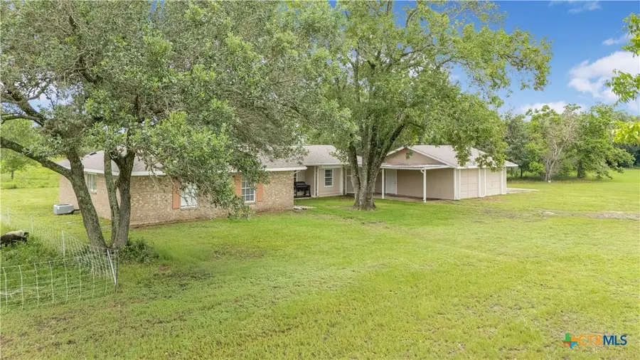 2631 Benbow Road, Inez, TX 77968 - #3
