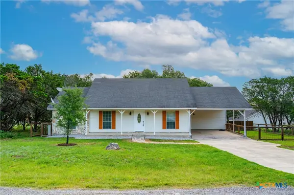 1140 Blueridge Drive, Canyon Lake, TX 78133