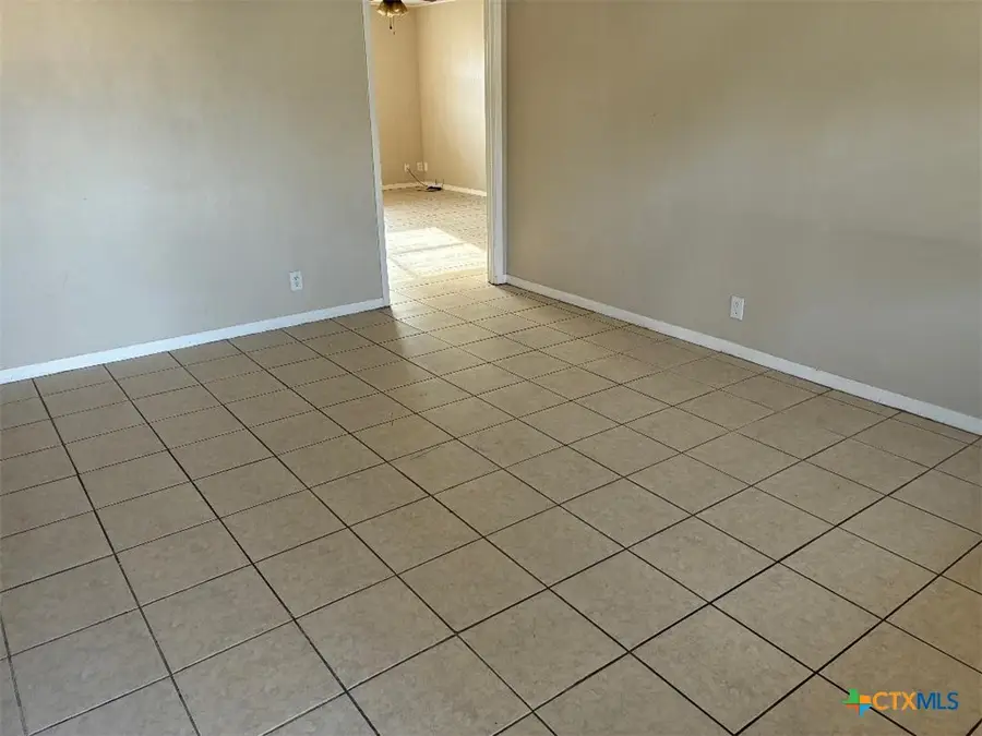 3906 Mariam, Temple, TX 76502 - #2