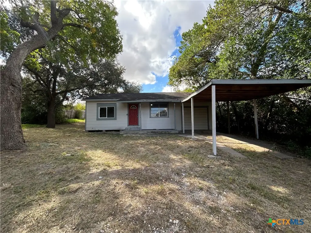 236 Hilltop Drive, Victoria, TX 77905 - #1