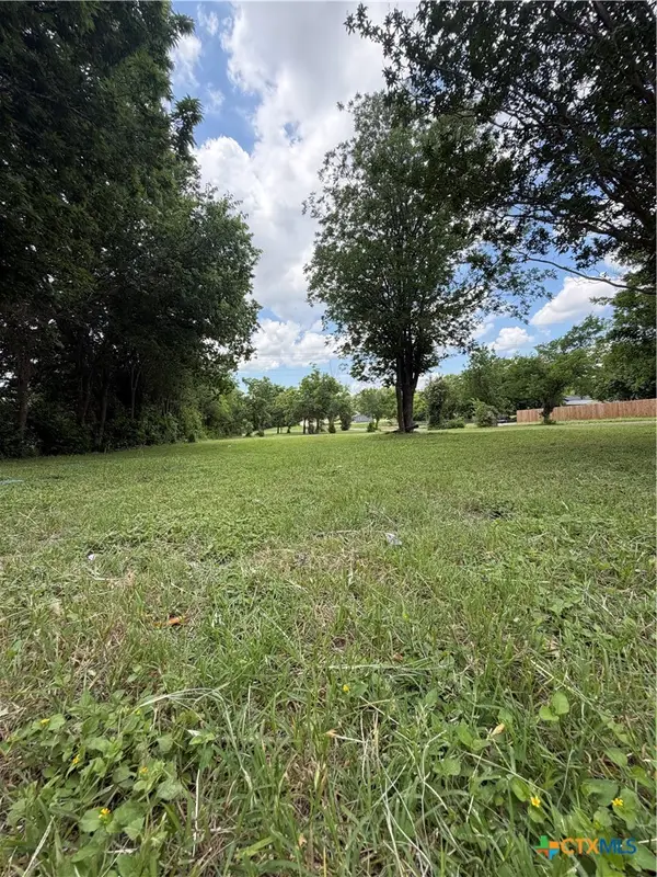 1501 E E Avenue, Temple, TX 76501