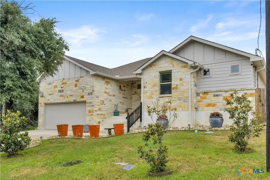 511 Taylor Drive, Horseshoe Bay, TX 78657 - #2