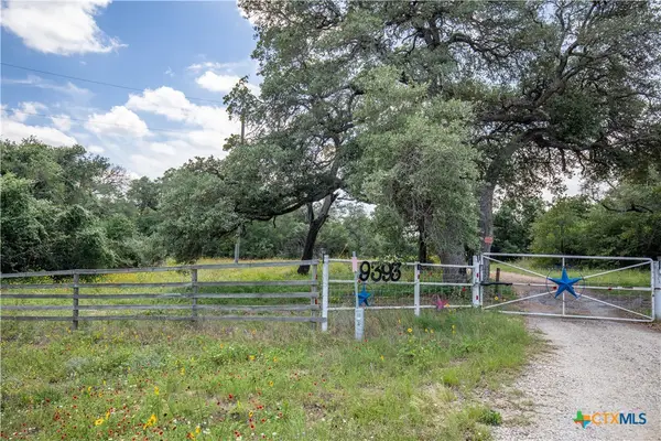 9393 Us Highway 87, Westhoff, TX 77994