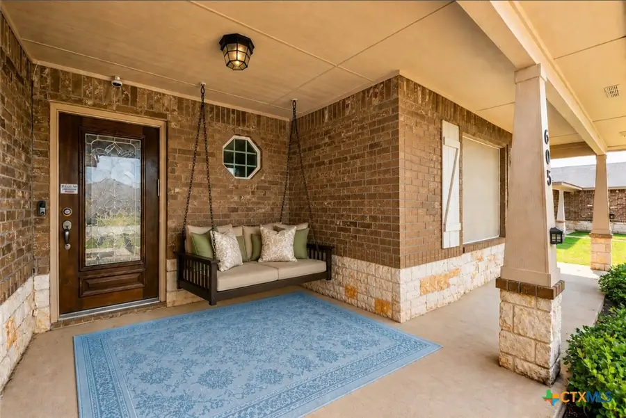 605 W Vega Lane, Killeen, TX 76542 - #2