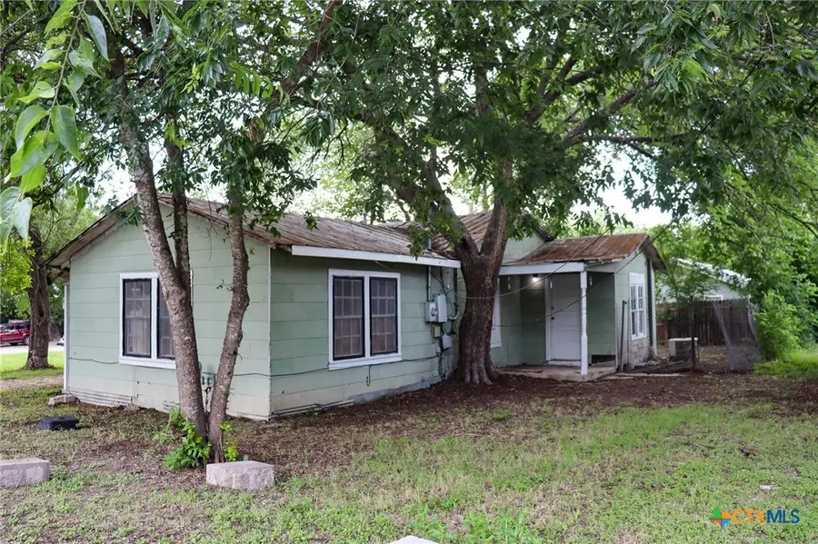 803 3rd Street, Lockhart, TX 78644 - #3