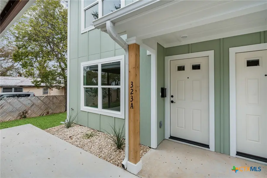622 E 8th Avenue #A & B, Belton, TX 76513 - #2