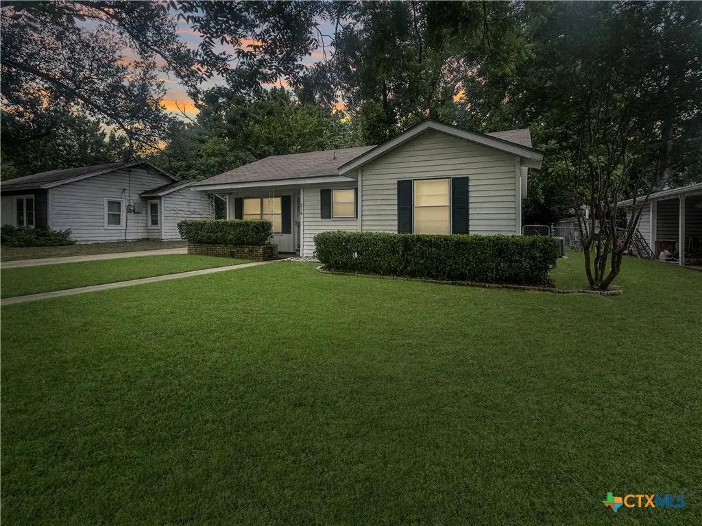 710 E 14th Street, Cameron, TX 76520 - #1