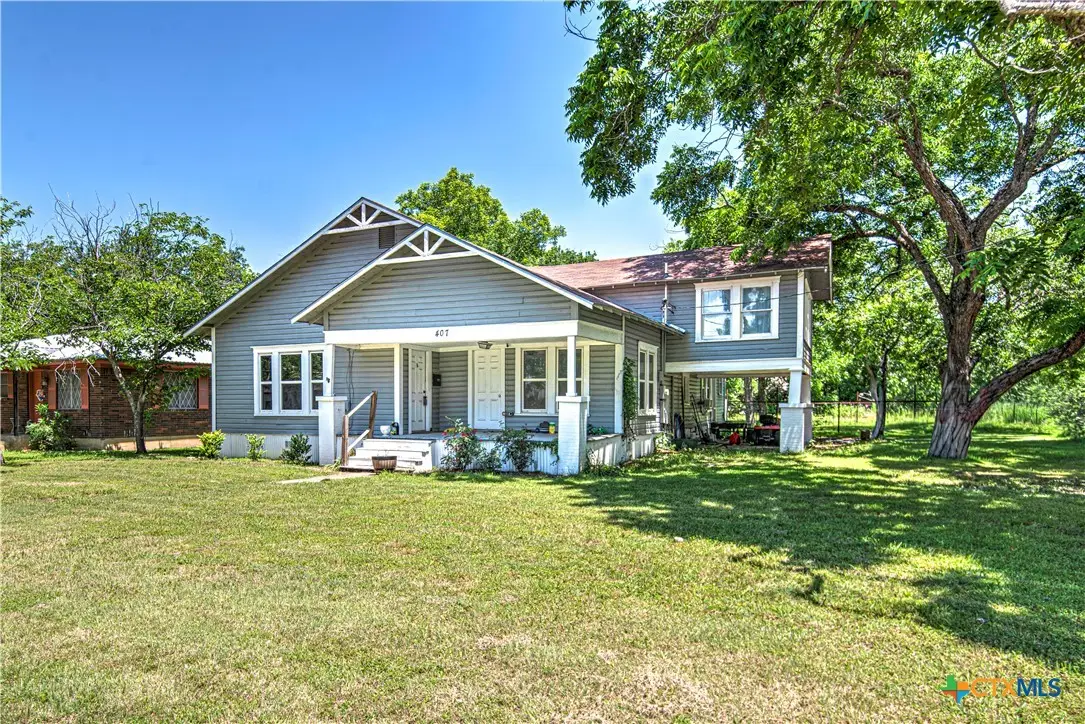 407 8th Street, Moody, TX 76557 - #1