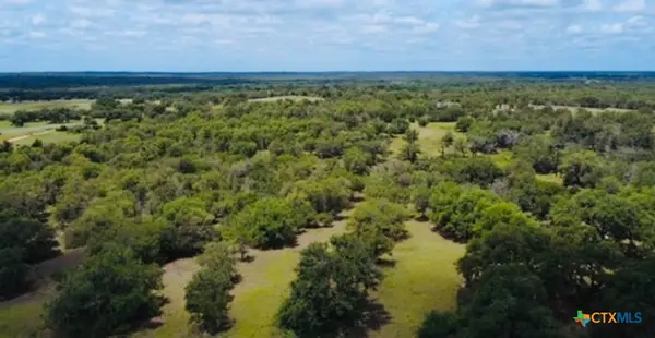 6625 Fm 1447, Cuero, TX 77954