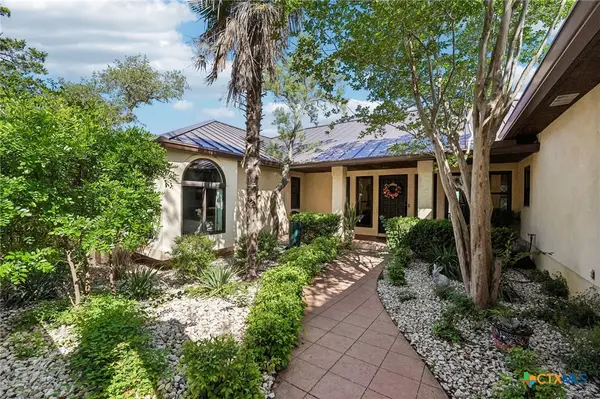 100 Mesa Drive, Wimberley, TX 78676