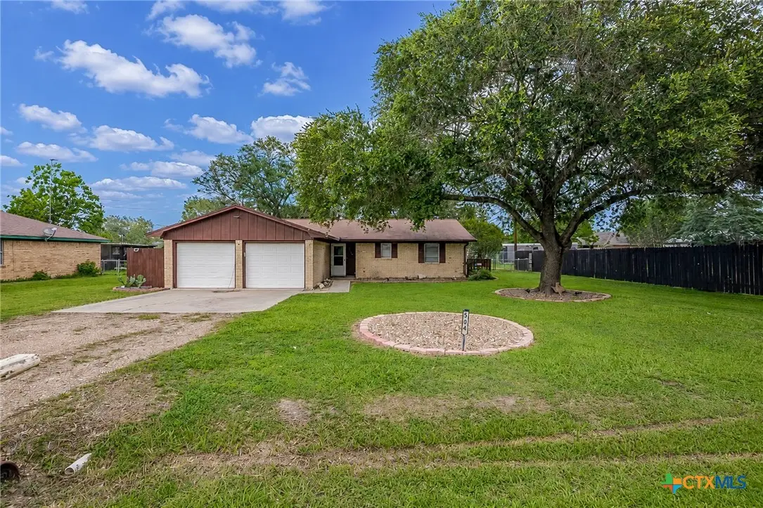 504 Dove, Victoria, TX 77905 - #1