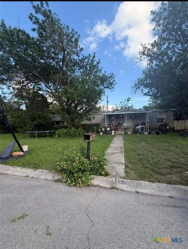185 S West End Avenue, New Braunfels, TX 78130