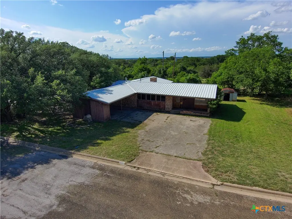 2501 Lowrey Drive, Gatesville, TX 76528 - #1