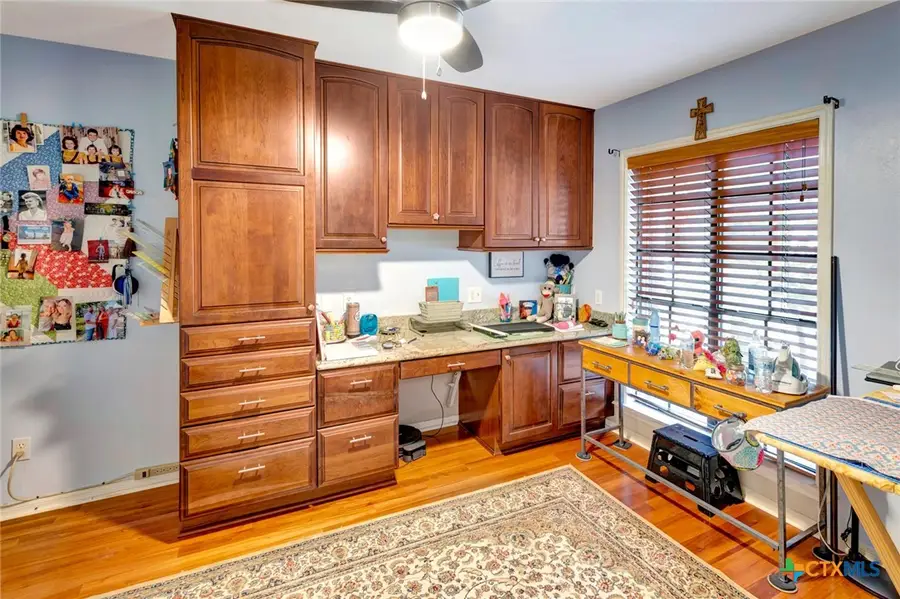 617 Brocton Street, Victoria, TX 77904 - #3