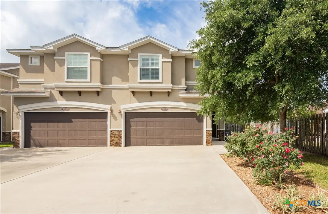 111 Fleetwood, Victoria, TX 77901 - #1